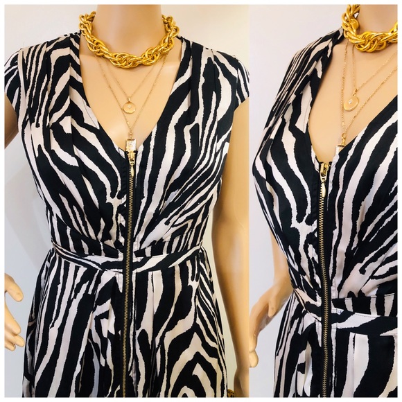 𝑯&𝑴 𝒁𝒆𝒃𝒓𝒂 𝑷𝒓𝒊𝒏𝒕 𝑫𝒓𝒆𝒔𝒔 - Picture 3 of 6